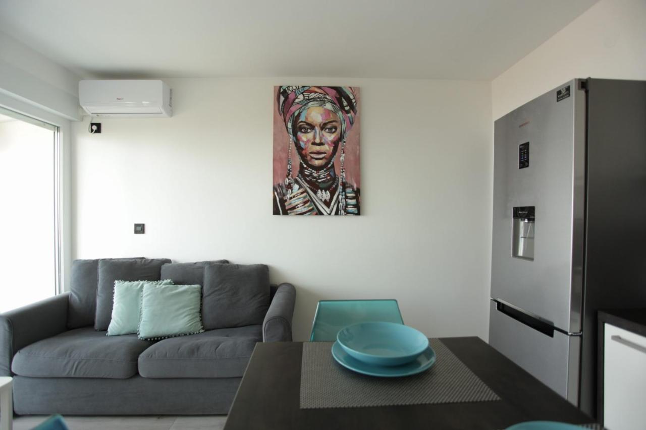 Leelee Apartment Rijeka Bagian luar foto